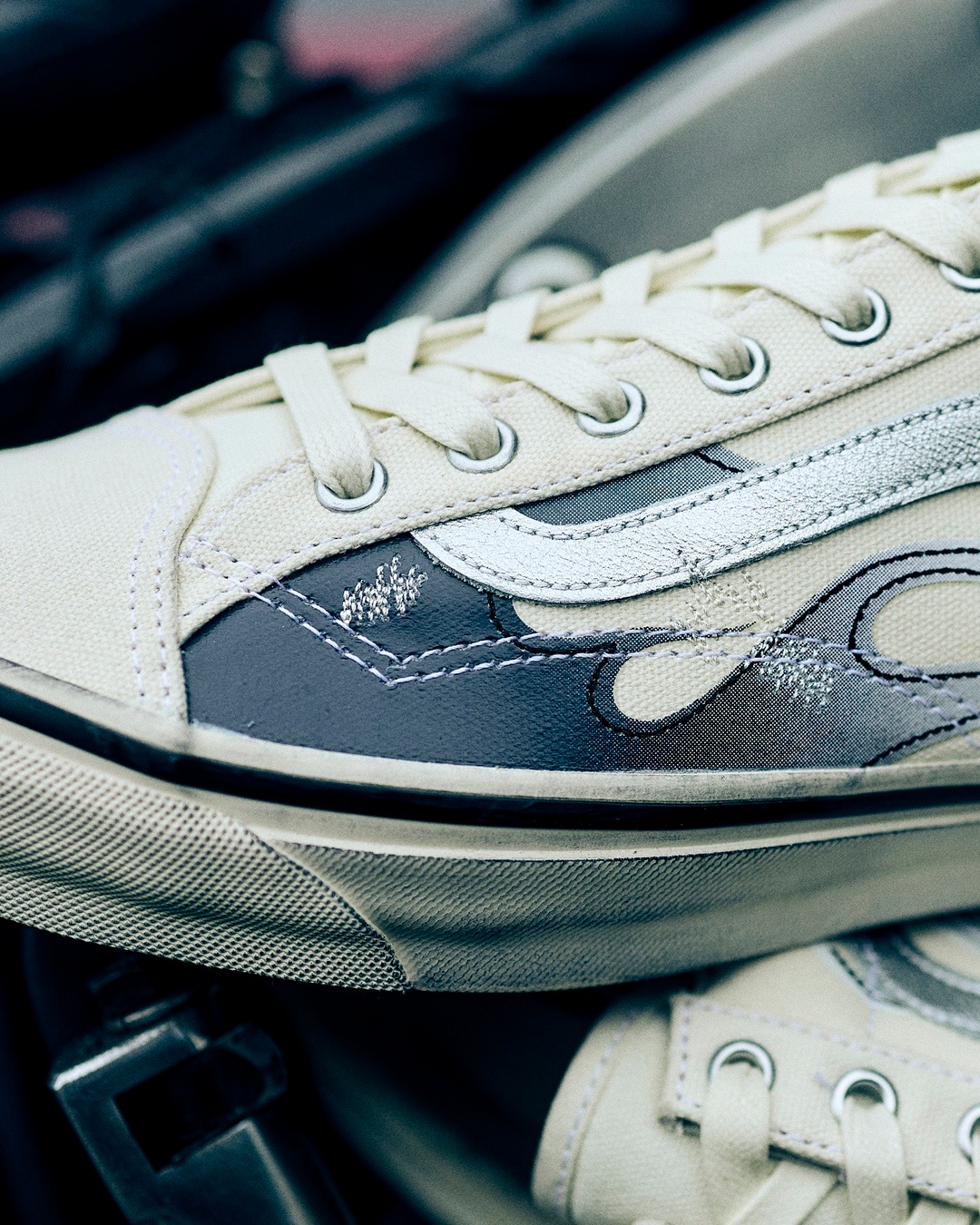 【2026年 10/4 発売】VANS PREMIUM OLD SKOOL 36 FLAME “BLACK/MARSHMALLOW” (バンズ プレミアム オールドスクール フレイム “ブラック/マシュマロ”) [VN000D9RCJK/VN000D9RCCZ]