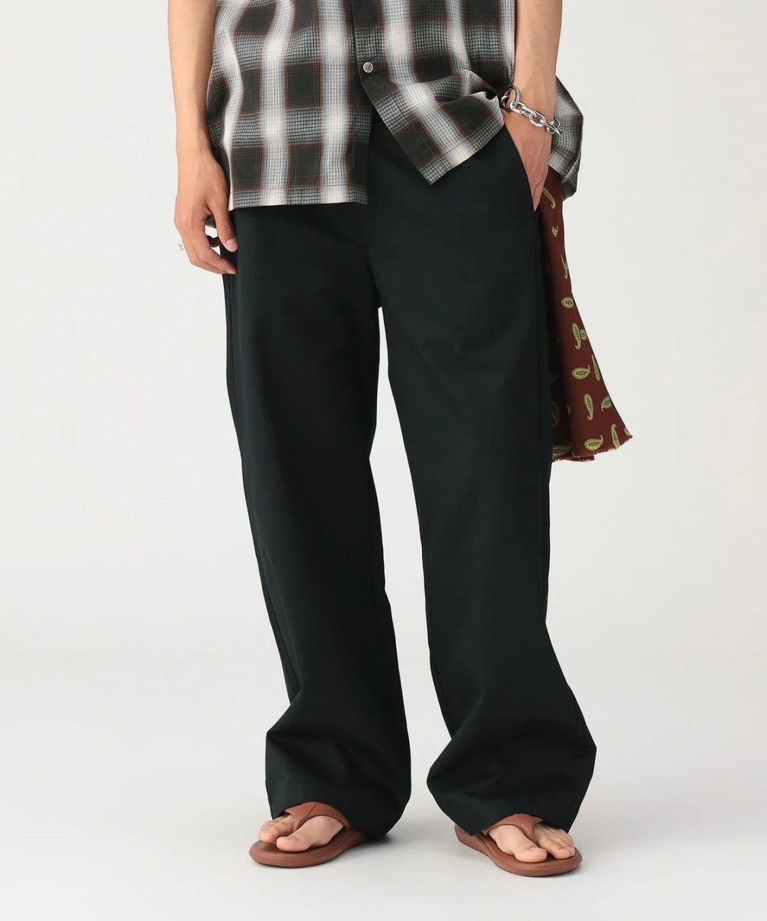 BEAMS × Dickies 2026 FW 別注 “ワイド チノパンツ”が発売 (ビームス