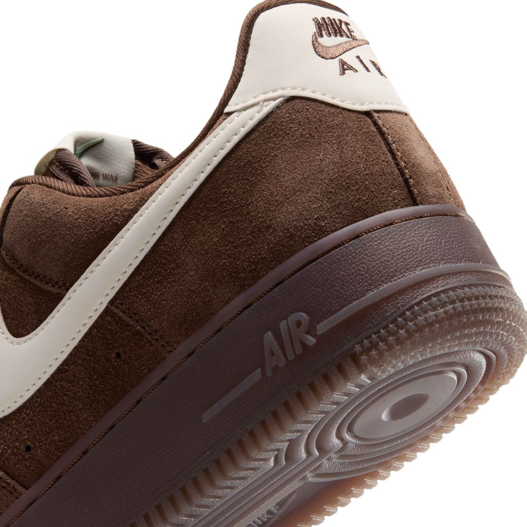 【2026年 発売】NIKE W AIR FORCE 1 LOW SUEDE “Cacao Wow” (ナイキ エア フォース 1 ロー スエード “カカオワウ”) [IQ0136-200]
