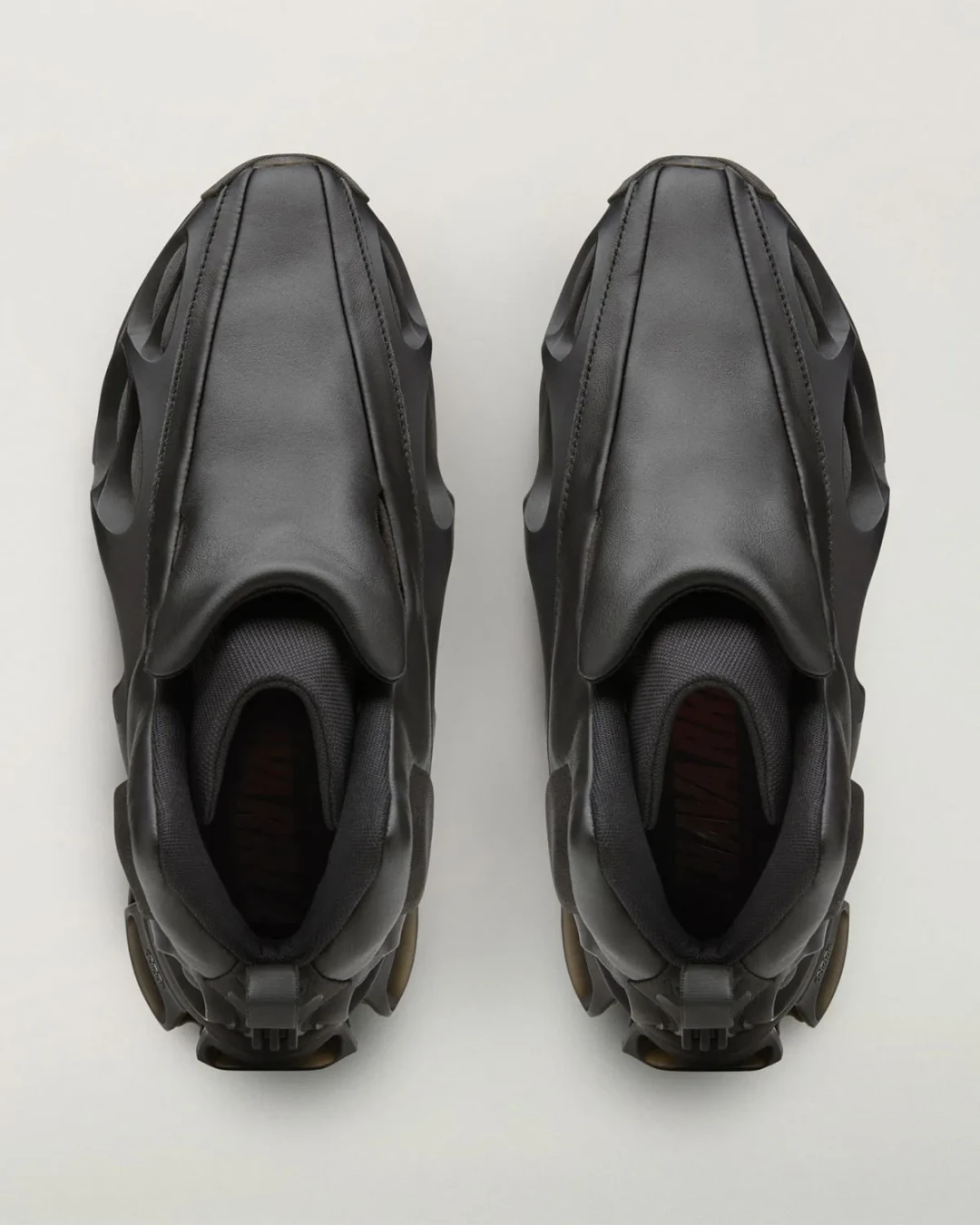 【2026年 10/3 発売】Willy Chavarria × adidas Originals 2026 FW MEGARIDE “Core Black/Halo Green” (ウィリーチャバリア アディダス オリジナルス メガライド “ブラック/ハローグリーン”) [KJ2033/KJ2034/LA6162]