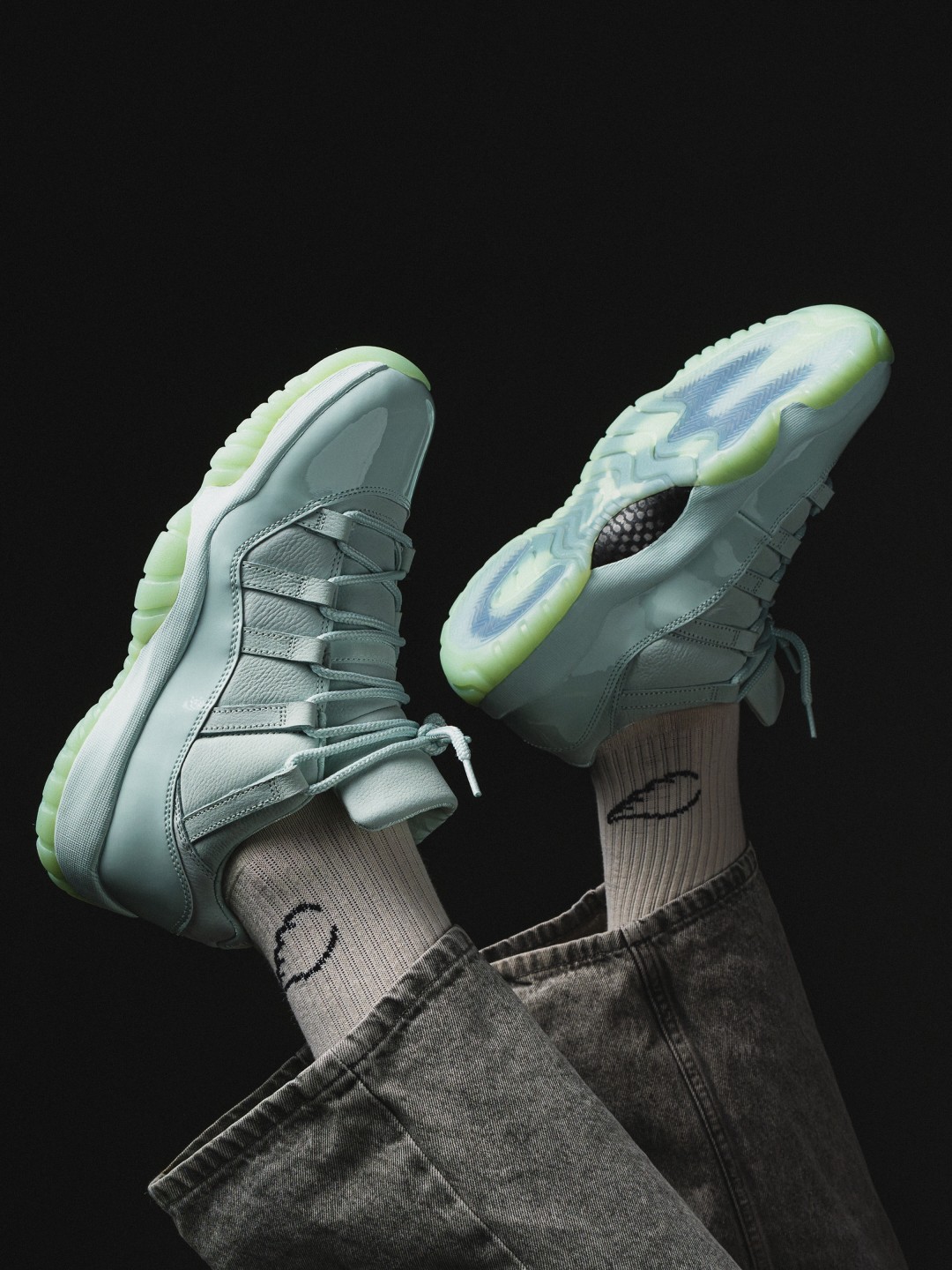 【2026年 9/18 発売予定】JAIDE x NIKE W AIR JORDAN 11 RETRO LOW SP “Fiberglass” (ジェイド ナイキ エア ジョーダン 11) [IW1882-300]