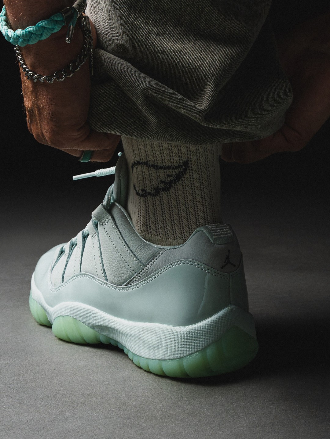 【2026年 9/18 発売予定】JAIDE x NIKE W AIR JORDAN 11 RETRO LOW SP “Fiberglass” (ジェイド ナイキ エア ジョーダン 11) [IW1882-300]