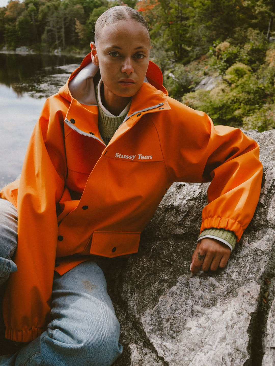 STUSSY × DENIM TEARS 2026 FW コラボアイテムが国内 10/17 発売