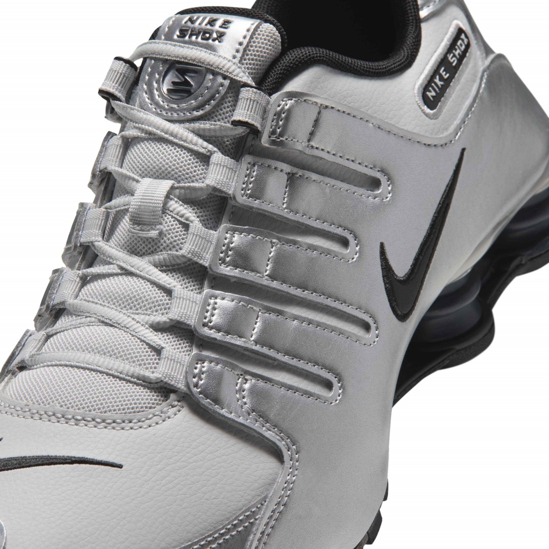 【2026年 10月 発売予定】NIKE SHOX NZ “Photon Dust/Metallic Silver” (ナイキ ショックス “フォトンダスト/メタリックシルバー”) [IU7506-002]