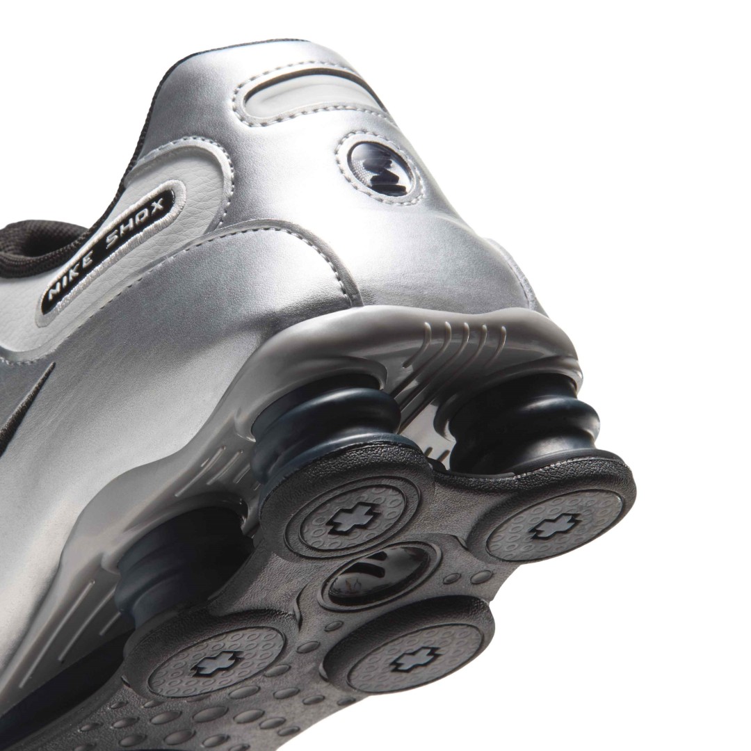 【2026年 10月 発売予定】NIKE SHOX NZ “Photon Dust/Metallic Silver” (ナイキ ショックス “フォトンダスト/メタリックシルバー”) [IU7506-002]