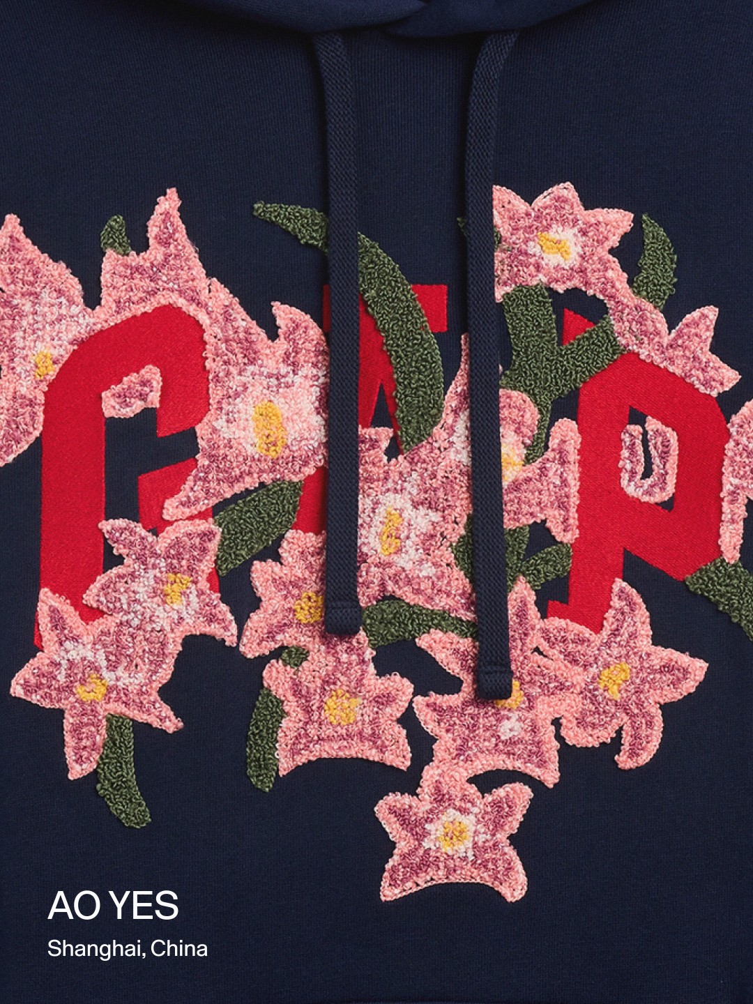 Gap、5つの新しいロゴフーディー。世界中から集まった個性豊かな5組のアーティストによるオリジナルデザインが2026年 10/20 発売 (ギャップ)
