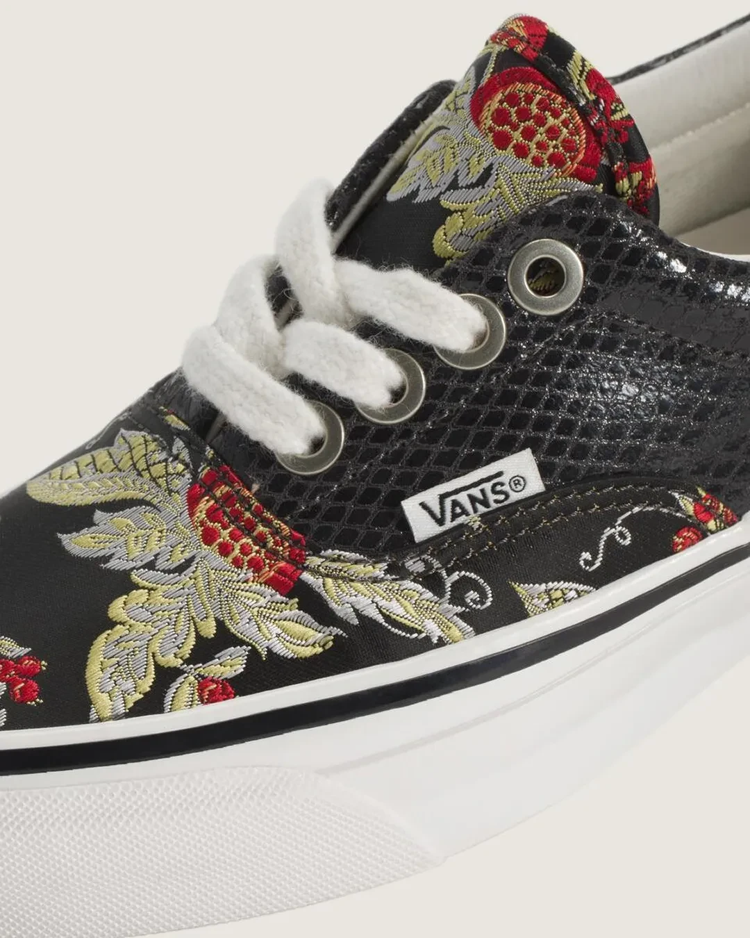 【2026年 10/13 発売】OTW by VANS ERA 95 VIBRAM “FLORAL RIVER TAUPE/FLORAL BLACK” (バンズ エラ ヴィブラム フローラル) [VN00114BIGC/VN00114BBLK]