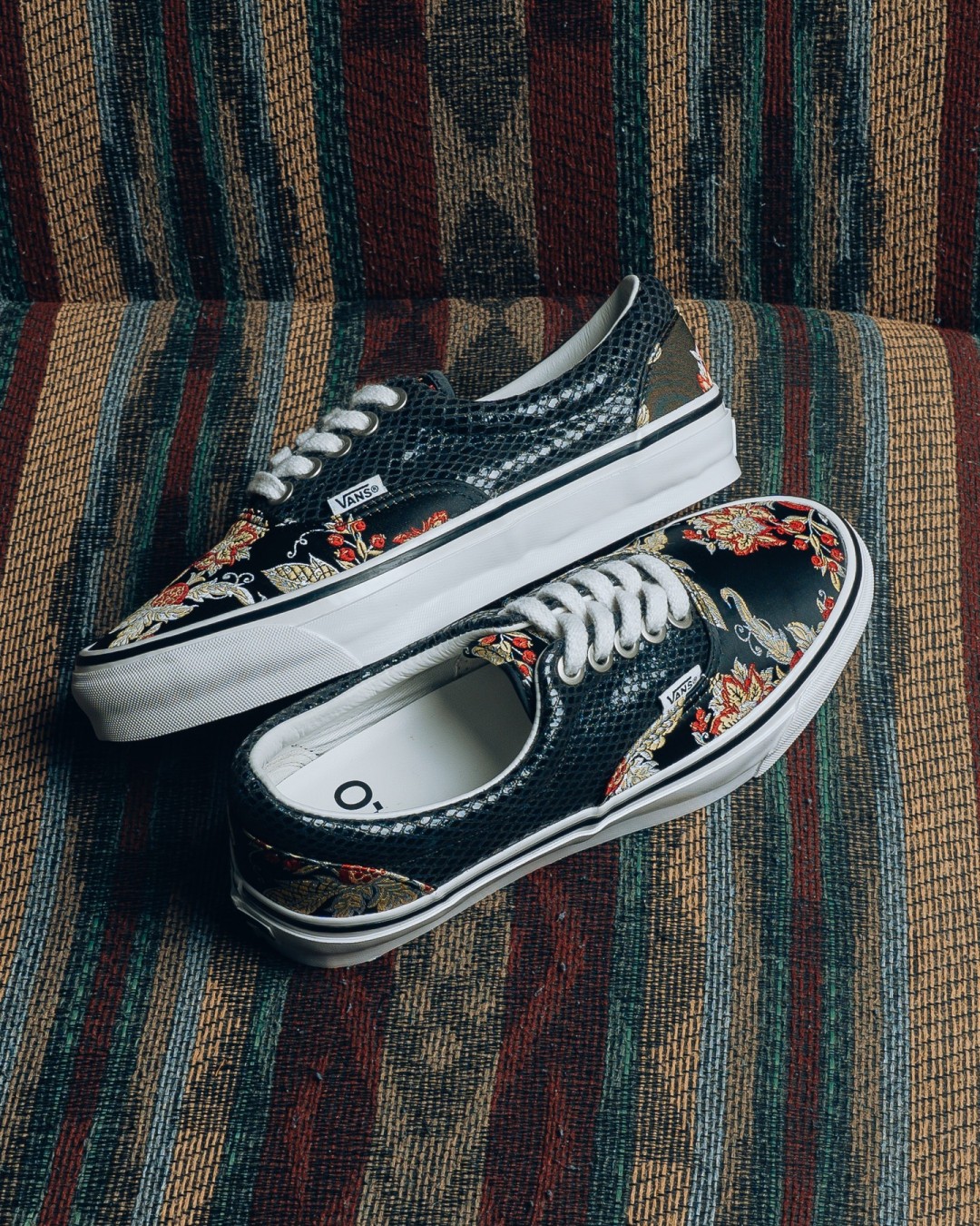 【2026年 10/13 発売】OTW by VANS ERA 95 VIBRAM “FLORAL RIVER TAUPE/FLORAL BLACK” (バンズ エラ ヴィブラム フローラル) [VN00114BIGC/VN00114BBLK]