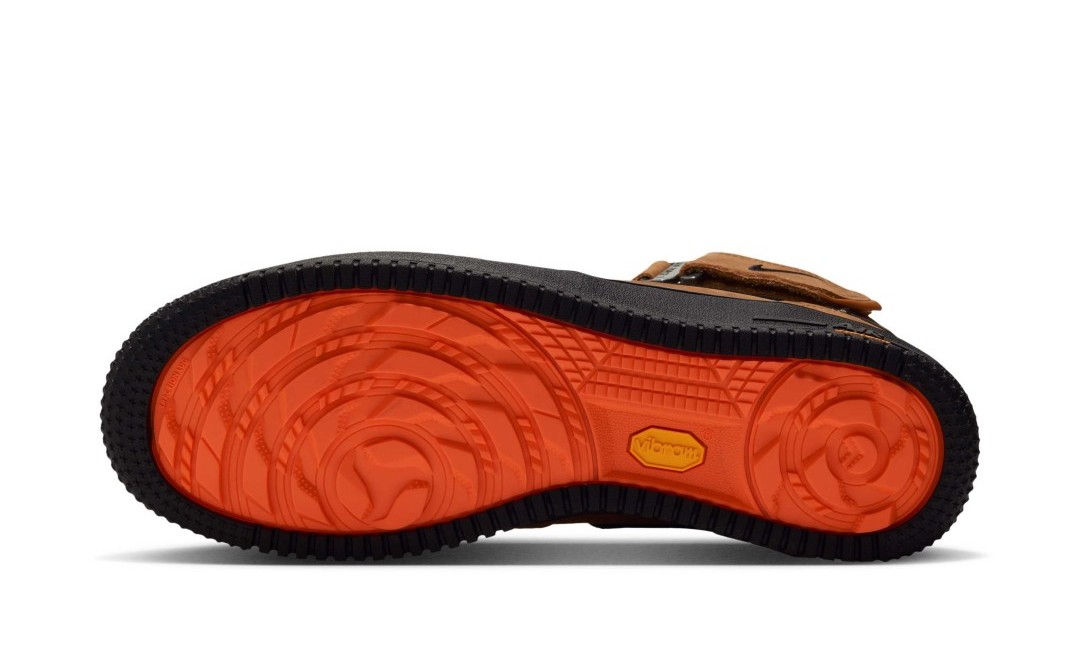 【海外発売】Vibram x NIKE AIR FORCE 1 07 MID “GORE-TEX/Wheat” (ヴィブラム ナイキ エア フォース ミッド “ゴアテックス/ウィート”) [IO1875-700]