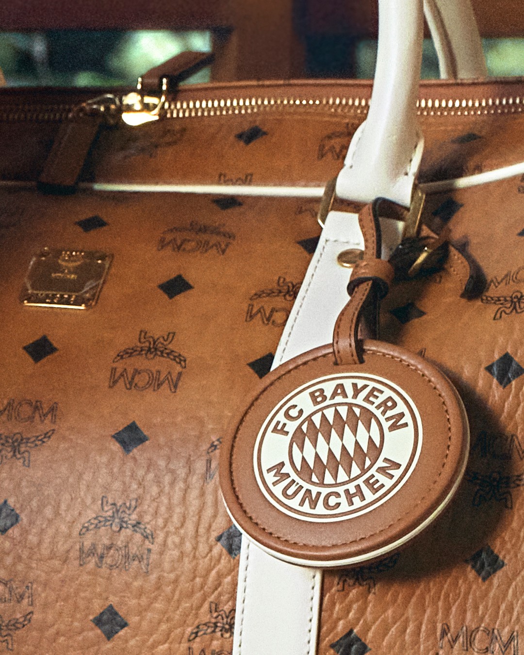 MCM × FC Bayern × adidas カプセルコレクションが発売 (エムシーエム バイエルン・ミュンヘン アディダス)