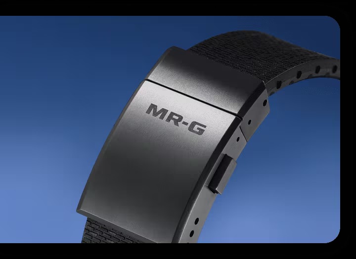 ブルーサファイアを使った1,100万円の「G-SHOCK MR-G 30th Anniversary MRG-D5000」が2026年 12月 発売 (Gショック ジーショック)