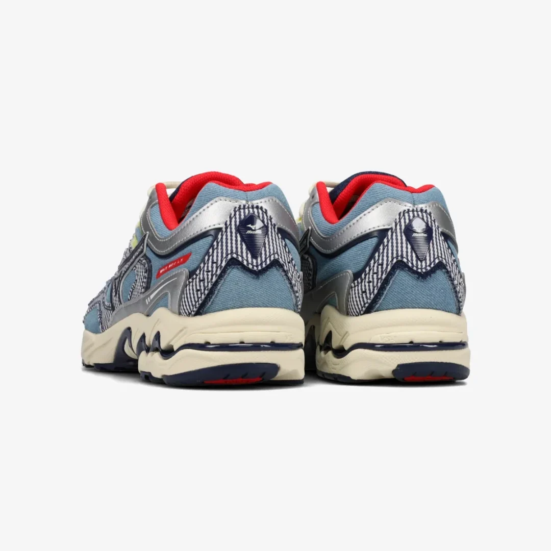 【2026年 10/30 発売】Sean Wotherspoon × Mizuno WAVE MG4 LS “Light Blue/Light Grey” (ショーン・ウェザースプーン ミズノ ウェーブ) [D1GD263101/D1GD263102]