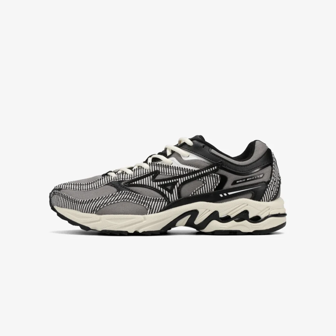 【2026年 10/30 発売】Sean Wotherspoon × Mizuno WAVE MG4 LS “Light Blue/Light Grey” (ショーン・ウェザースプーン ミズノ ウェーブ) [D1GD263101/D1GD263102]