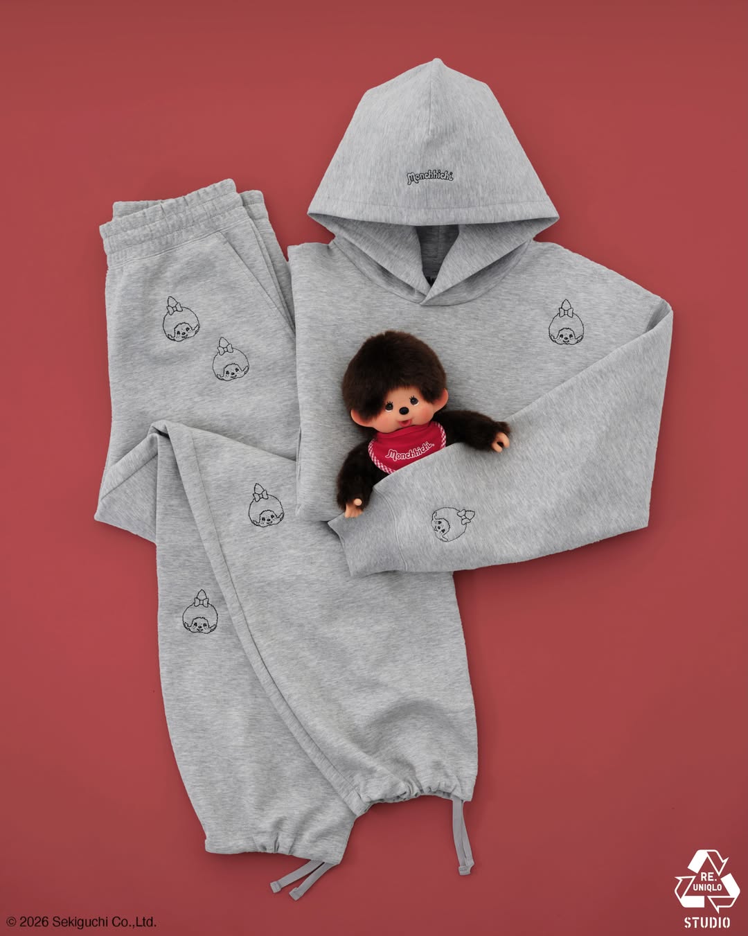 RE.UNIQLO STUDIOでモンチッチの刺繍サービスが2026年 10/23 より開始 (ユニクロ Monchhichi)