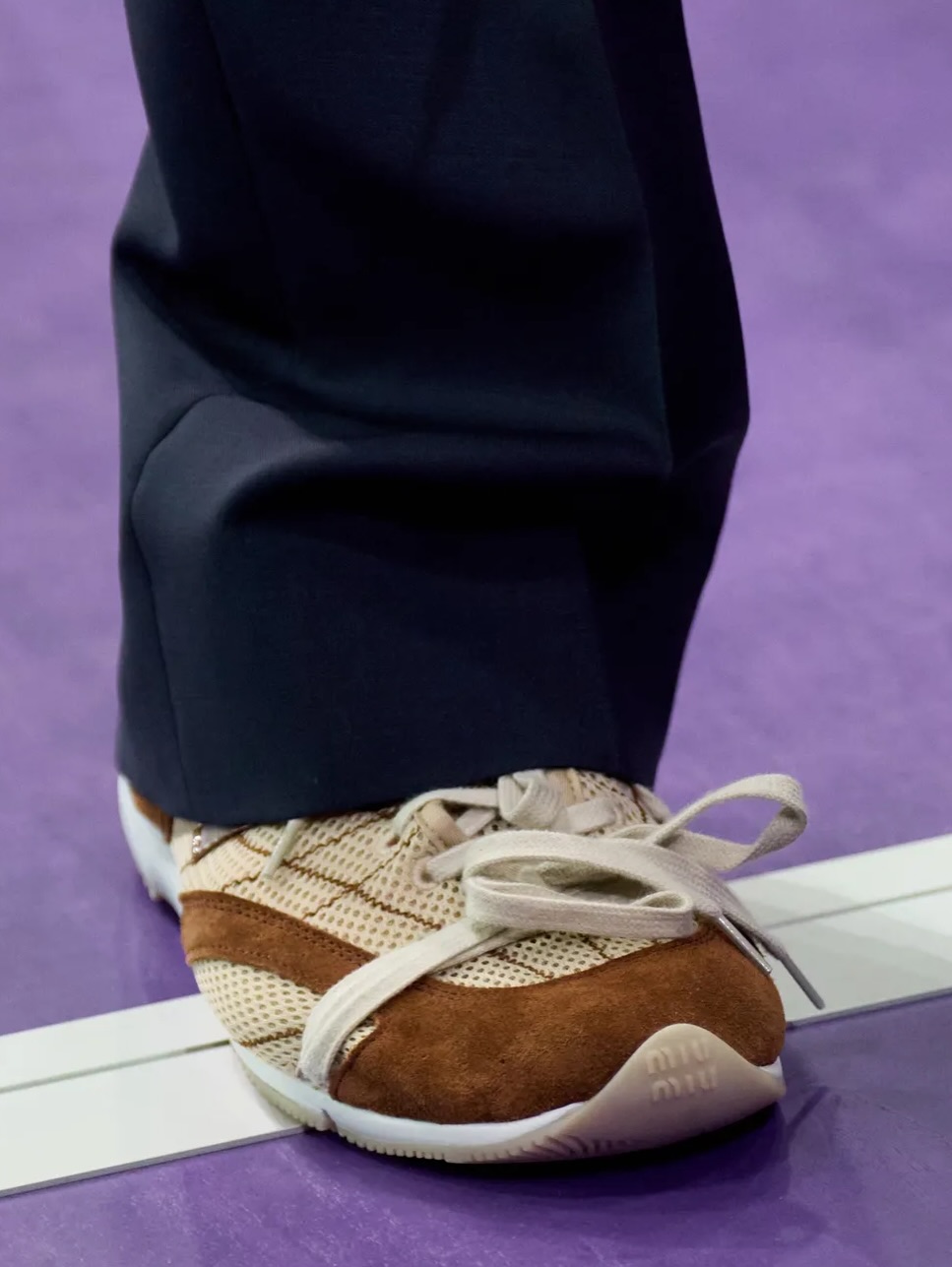 【2027年 春夏 発売予定】MIU MIU × New Balance RC150 2027 SS (ミュウミュウ ニューバランス 2027年 春夏)