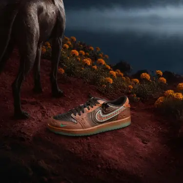 【2026年 10/13 発売】NIKE AIR JORDAN 1 LOW SE “Somos Historias/Día de los Muertos” (ナイキ エア ジョーダン 1 ロー “モス・ヒストリアス/死者の日″) [IZ4686-216]