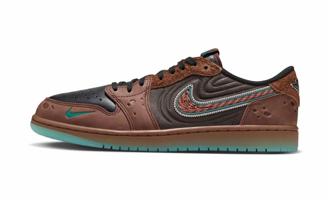 【2026年 10/13 発売】NIKE AIR JORDAN 1 LOW SE “Somos Historias/Día de los Muertos” (ナイキ エア ジョーダン 1 ロー “モス・ヒストリアス/死者の日″) [IZ4686-216]