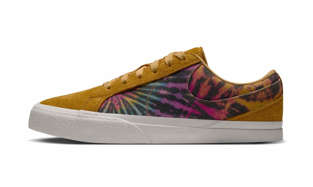 【2026年 10/16 発売】NIKE BLAZY “Tie-Dye/Dark Sulphur” (ナイキ ブレイジー “タイダイ/ダークサルファー”) [IV7023-700]