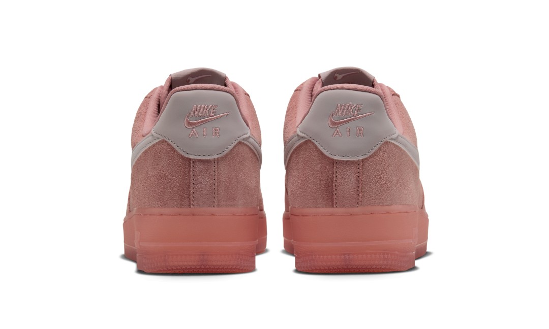 【2026年 発売】NIKE W AIR FORCE 1 07 LOW “Rust Pink/Particle Rose” (ナイキ エア フォース ロー “ラストピンク/パーティクルローズ”) [IQ0136-600]