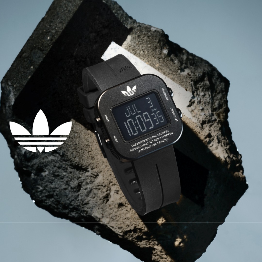 adidas Originals 初のリストウォッチにもハンギングウォッチにもなる2WAY時計「ADAPTIK ONE」が2026年 11/27 発売 (アディダス オリジナルス アダプティック ワン)