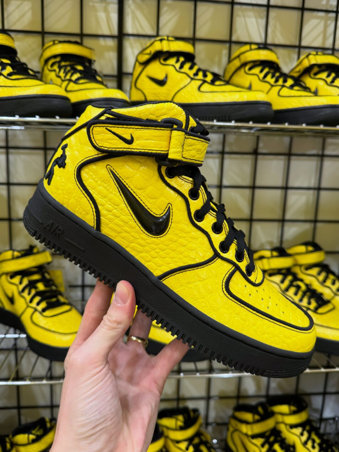 【1000足限定・2026年 10/3 発売】Lil Yachty × NIKE AIR FORCE 1 MID “ComplexCon Los Angeles 2026” (リル・ヨッティ ナイキ エア フォース 1 ミッド “コンプレックスコン”)