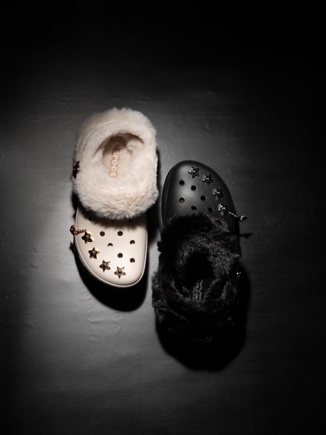 【atmos Exclusive】Crocs BAE LINED METAL MINIS CLOGが発売 (アトモス クロックス ベイ ラインド メタル ミニス クロッグ) [214483-001/214483-2PL]
