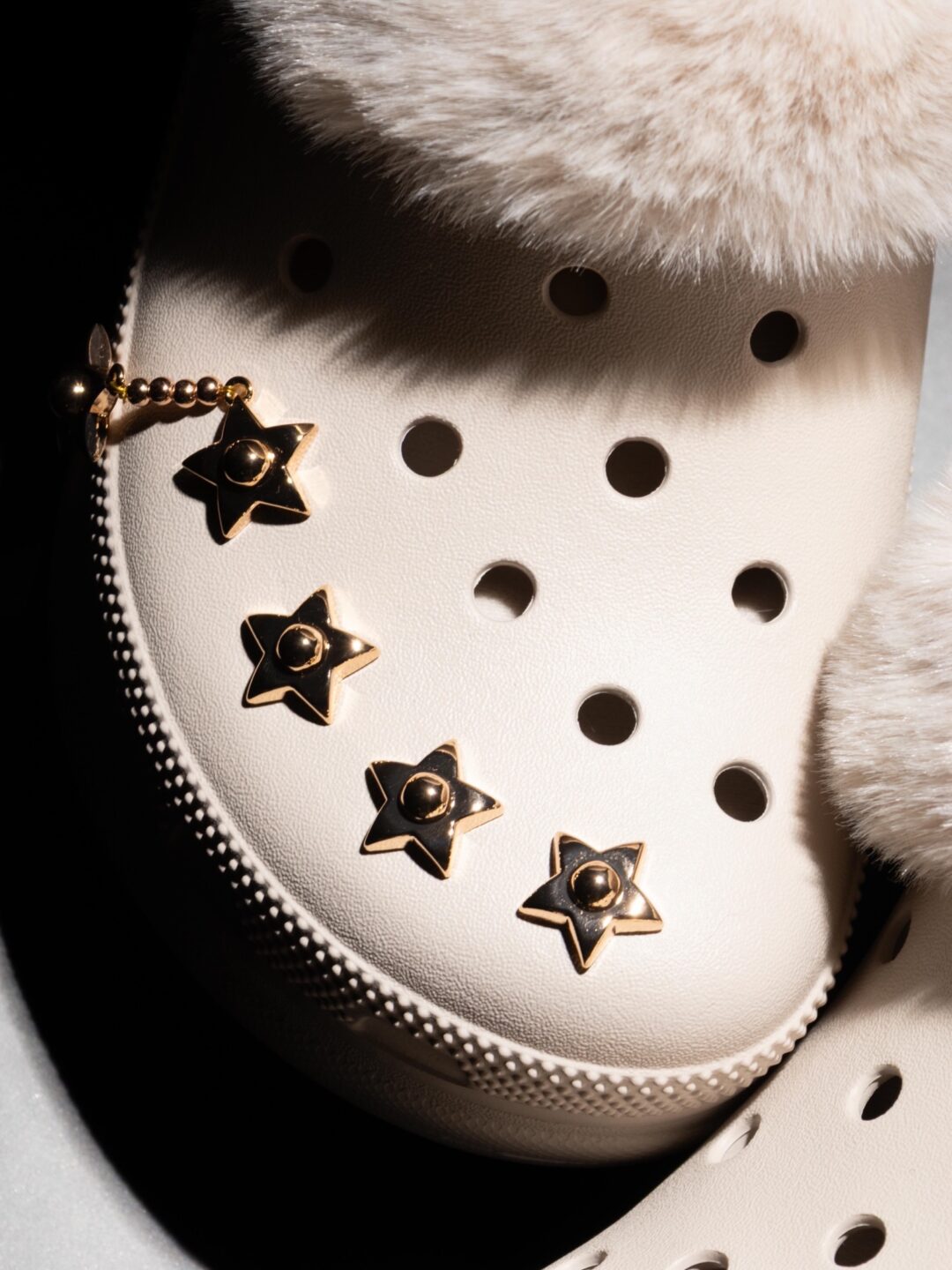 【atmos Exclusive】Crocs BAE LINED METAL MINIS CLOGが発売 (アトモス クロックス ベイ ラインド メタル ミニス クロッグ) [214483-001/214483-2PL]
