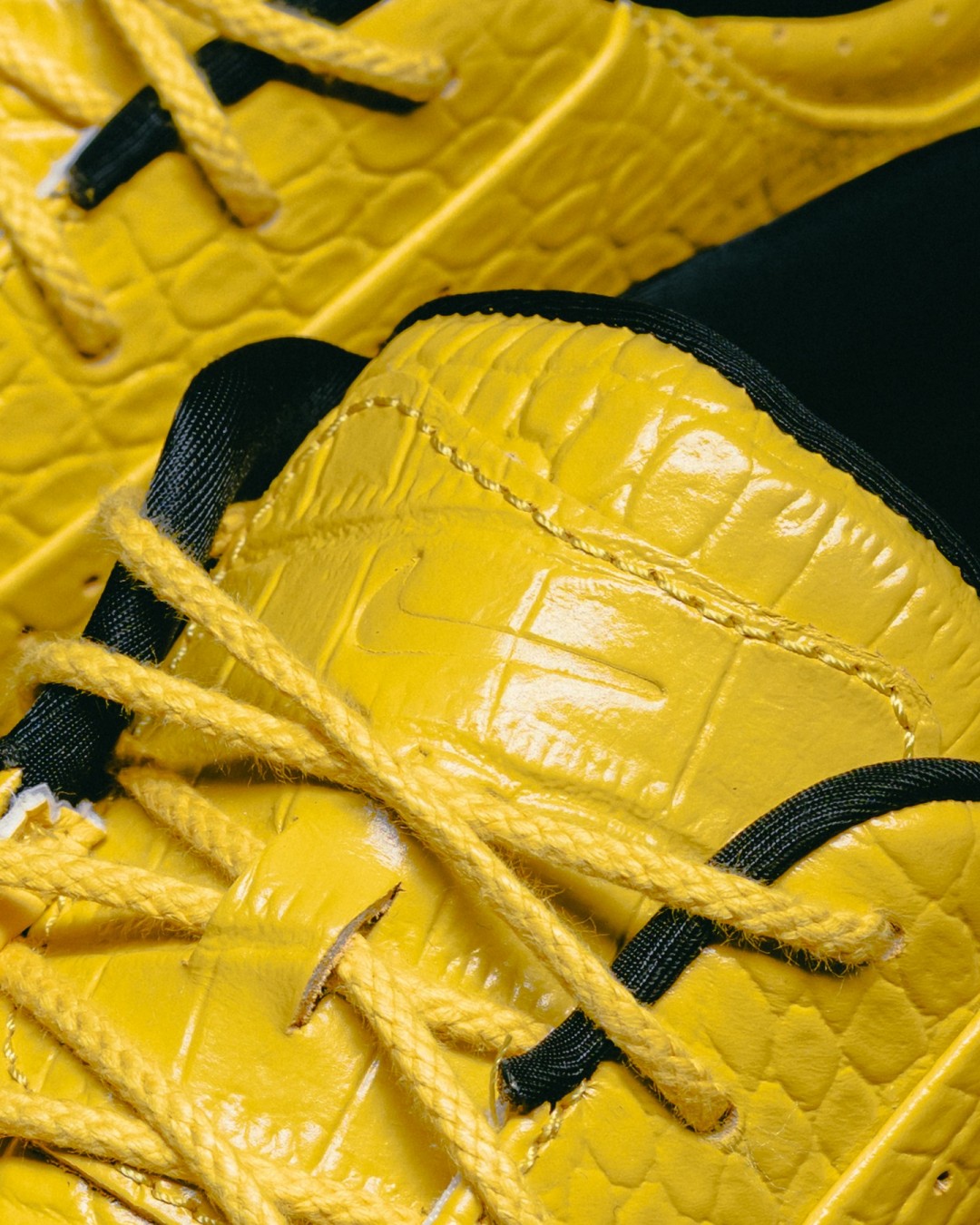 【2026年 10/15 発売予定】NIKE AIR MAX GOADOME LOW CROC “Vivid Sulfur/Black” (ナイキ エア マックス ゴアドーム ロー クロコ “ビビッドサルファー/ブラック”) [IV4517-700]