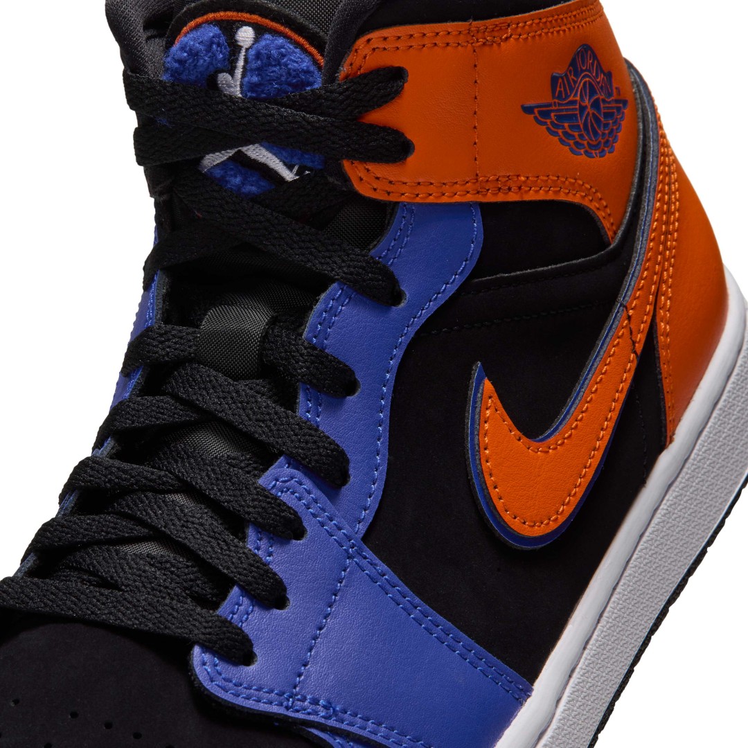 【2026年 11/2 発売予定】NIKE AIR JORDAN 1 MID SE “Knicks/Racer Blue/Safety Orange” (ナイキ エア ジョーダン ミッド “ニックス/ブルー/オレンジ”) [IX8481-406]