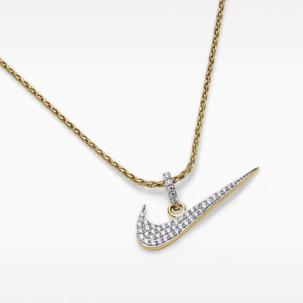 ナイキから「スウッシュネックレス」「イヤリング」などのジュエリーアイテムが発売予定 (NIKE “Swoosh Jewelry Collection”)