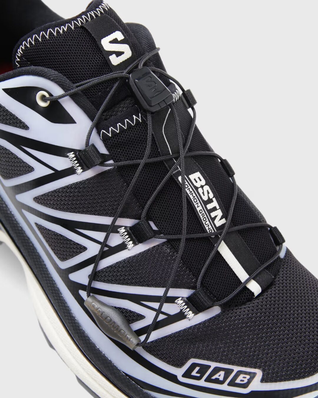 【2026年 10/10 発売】BSTN × Salomon XT-6 IRIDESCENT “Black/Almond Milk” (ボストン サロモン イリディセント) [L45567700]