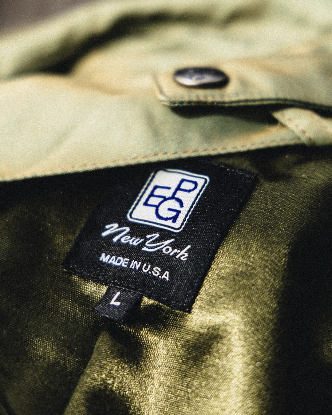 BEAMS PLUS × ENGINEERED GARMENTS 別注ライン「PEG “TRENCH COAT”」が2026年 10/17 発売 (ビームスプラス エンジニアド ガーメンツ)