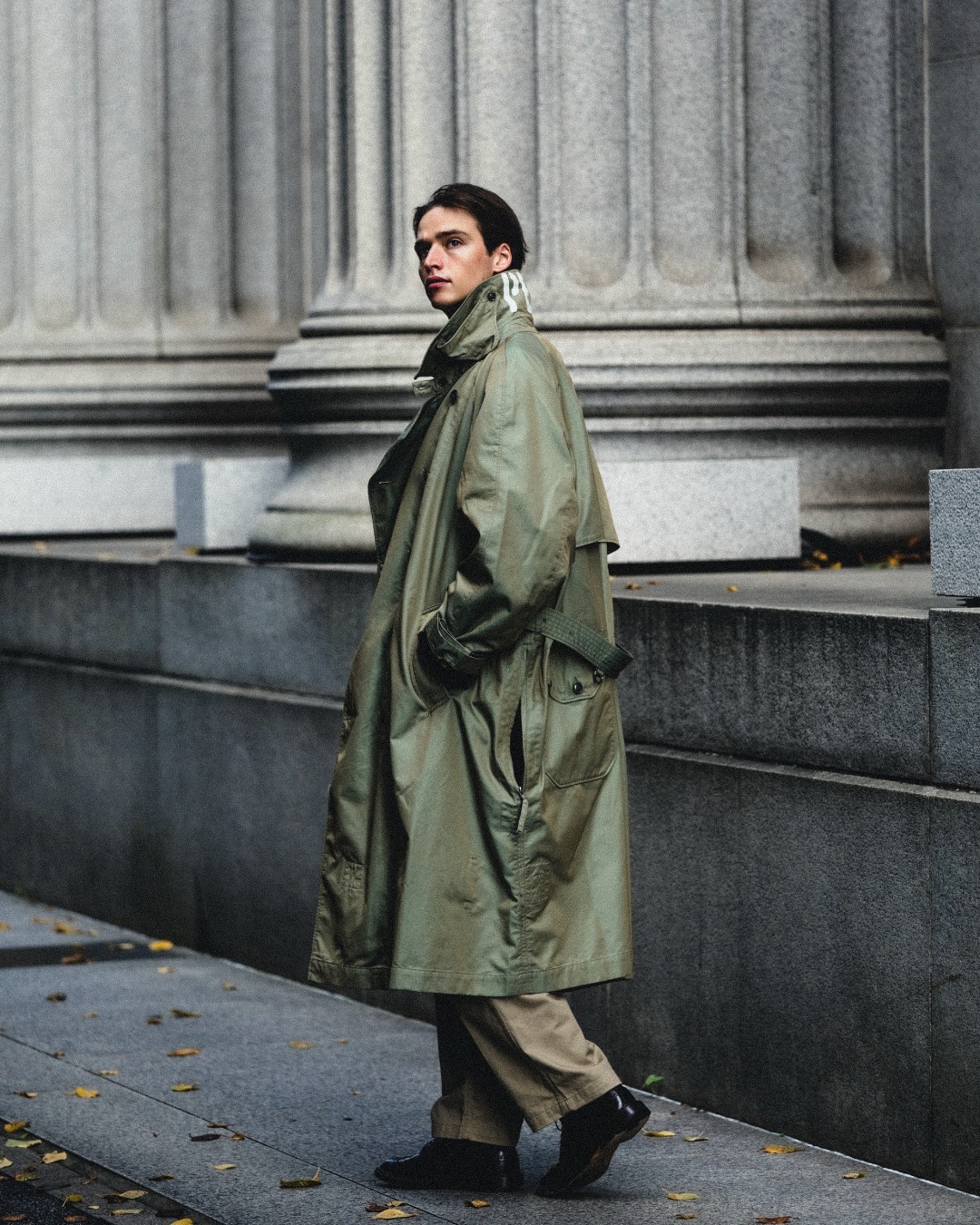 BEAMS PLUS × ENGINEERED GARMENTS 別注ライン「PEG “TRENCH COAT”」が2026年 10/17 発売 (ビームスプラス エンジニアド ガーメンツ)