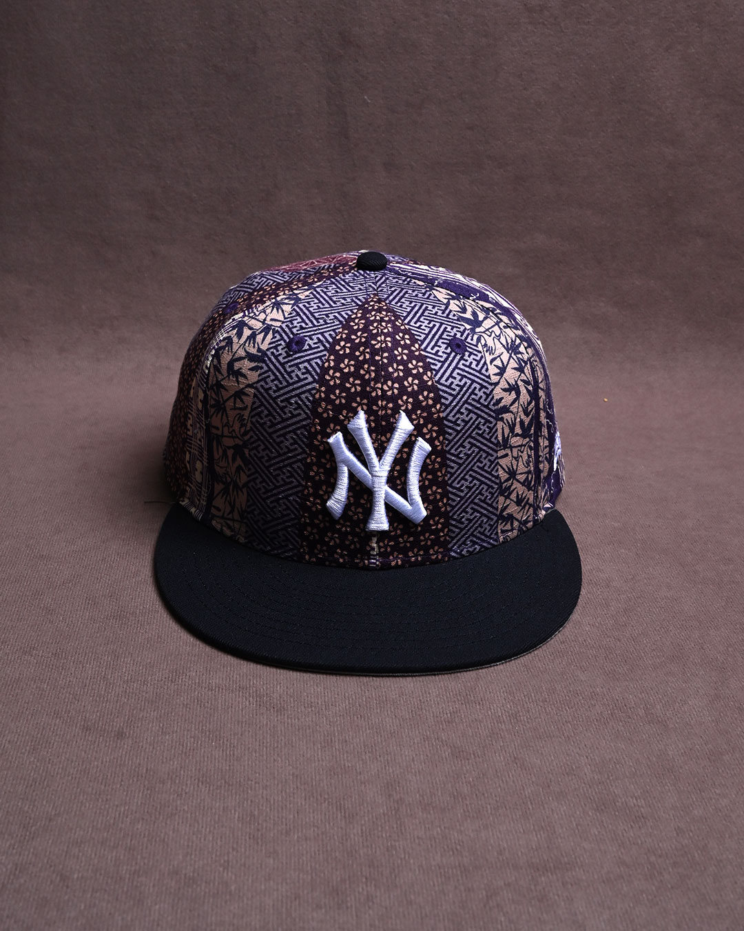 日本に古くから伝わる文様や植物をモチーフにしたHOMEGAME CUSTOM NEW ERA 59FIFTY “Kasane Pack”が2026年 10/10 発売 (ホームゲーム カスタム ニューエラ)