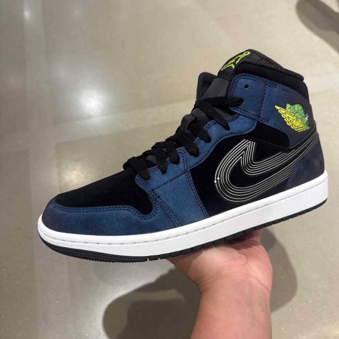 【2026年 11月 発売予定】NIKE AIR JORDAN 1 MID SE “Space Jam” (ナイキ エア ジョーダン ミッド “スペースジャム”) [IX6374-001]