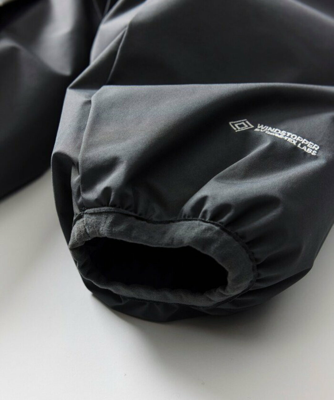 FREAK’S STORE × Plus Phenix 2026 FW 別注 “GORE-TEX WINDSTOPPER HOODIE DOWN JACKET”が11月下旬 発売 (フリークスストア プラスフェニックス ゴアテックス ウィンドストッパー フーディ ダウン ジャケット)