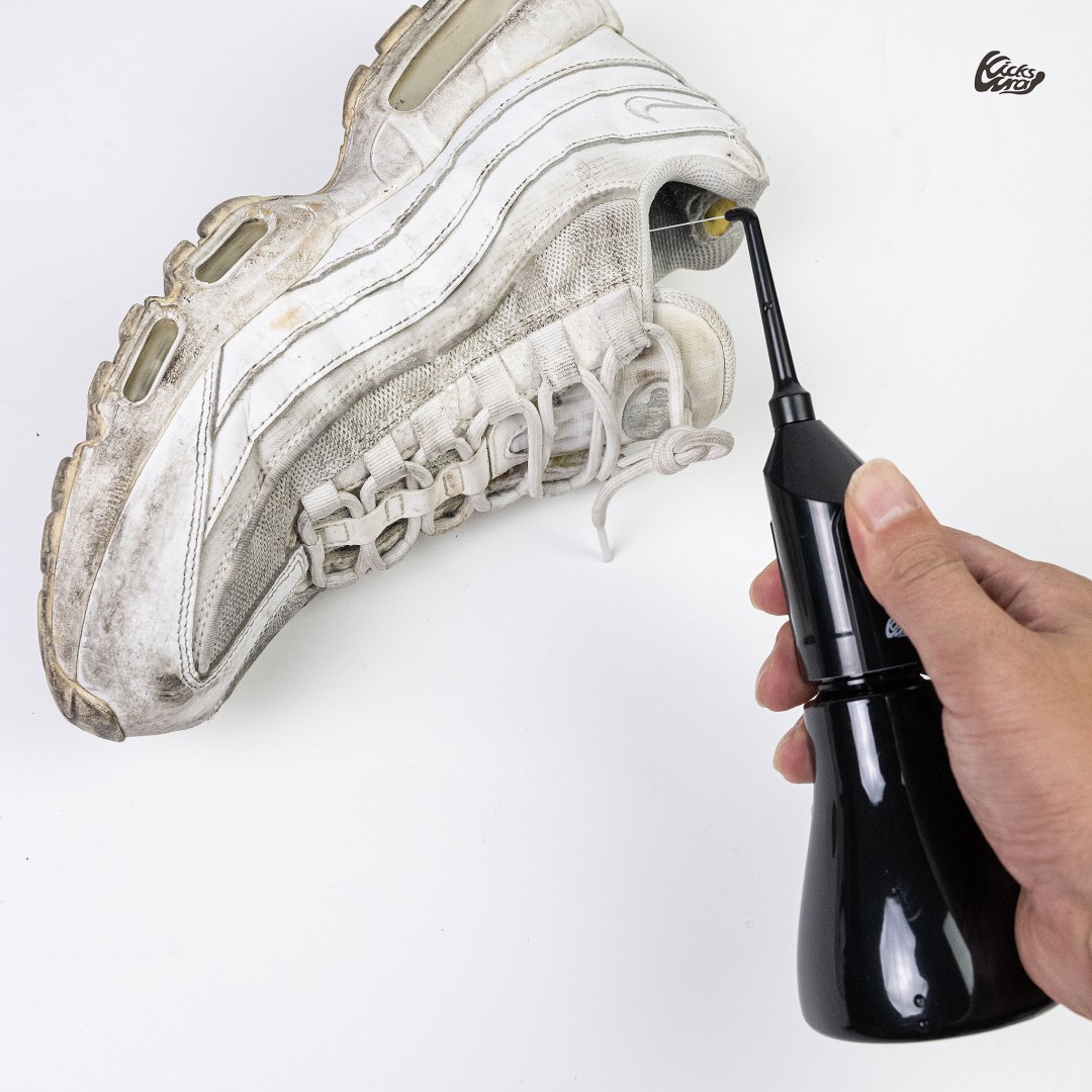KicksWrapから超水圧の力だけで撃ち抜く布素材専用の高圧貫通洗浄デバイス「Deep Stain Washer」が2026年 10/15 19:00 発売 (キックスラップ)