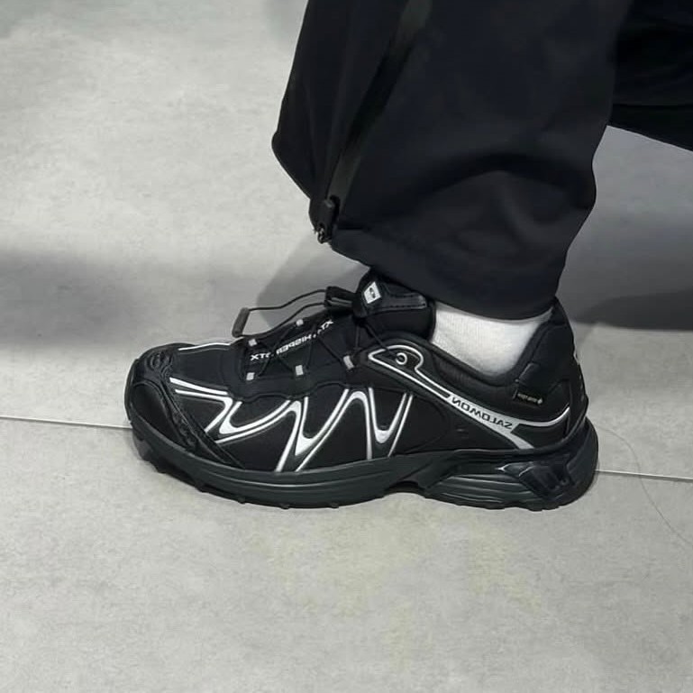 【2026年 10/28 発売】Salomon XT-WHISPER GTX “Black/Ftw Silver” (サロモン ゴアテックス GORE-TEX) [L45397700]