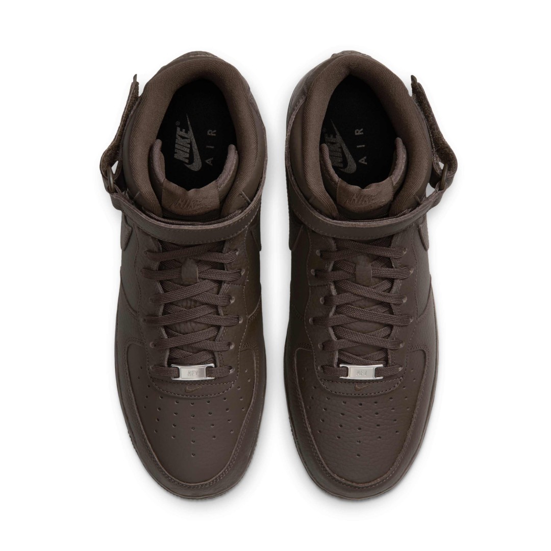 【2026年 10/26 発売】NIKE AIR FORCE 1 07 MID “Baroque Brown” (ナイキ エア フォース ミッド “バロックブラウン”) [IQ0189-200]