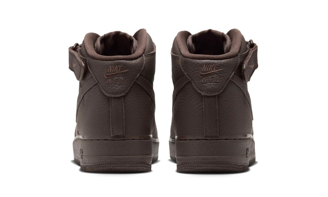 【2026年 10/26 発売】NIKE AIR FORCE 1 07 MID “Baroque Brown” (ナイキ エア フォース ミッド “バロックブラウン”) [IQ0189-200]