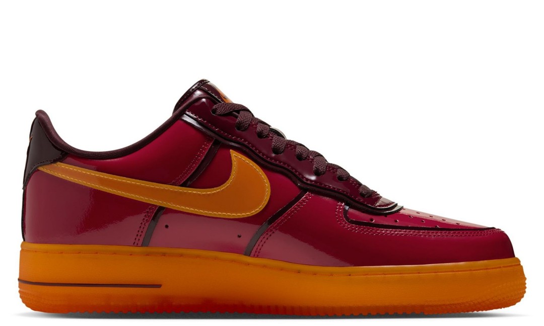 【2026年 11/2 発売予定】NIKE AIR FORCE 1 07 LOW “Gym Red/Team Red/Burgundy Crush” (ナイキ エア フォース ロー “レッド/バーガンディ”) [IX8058-687]