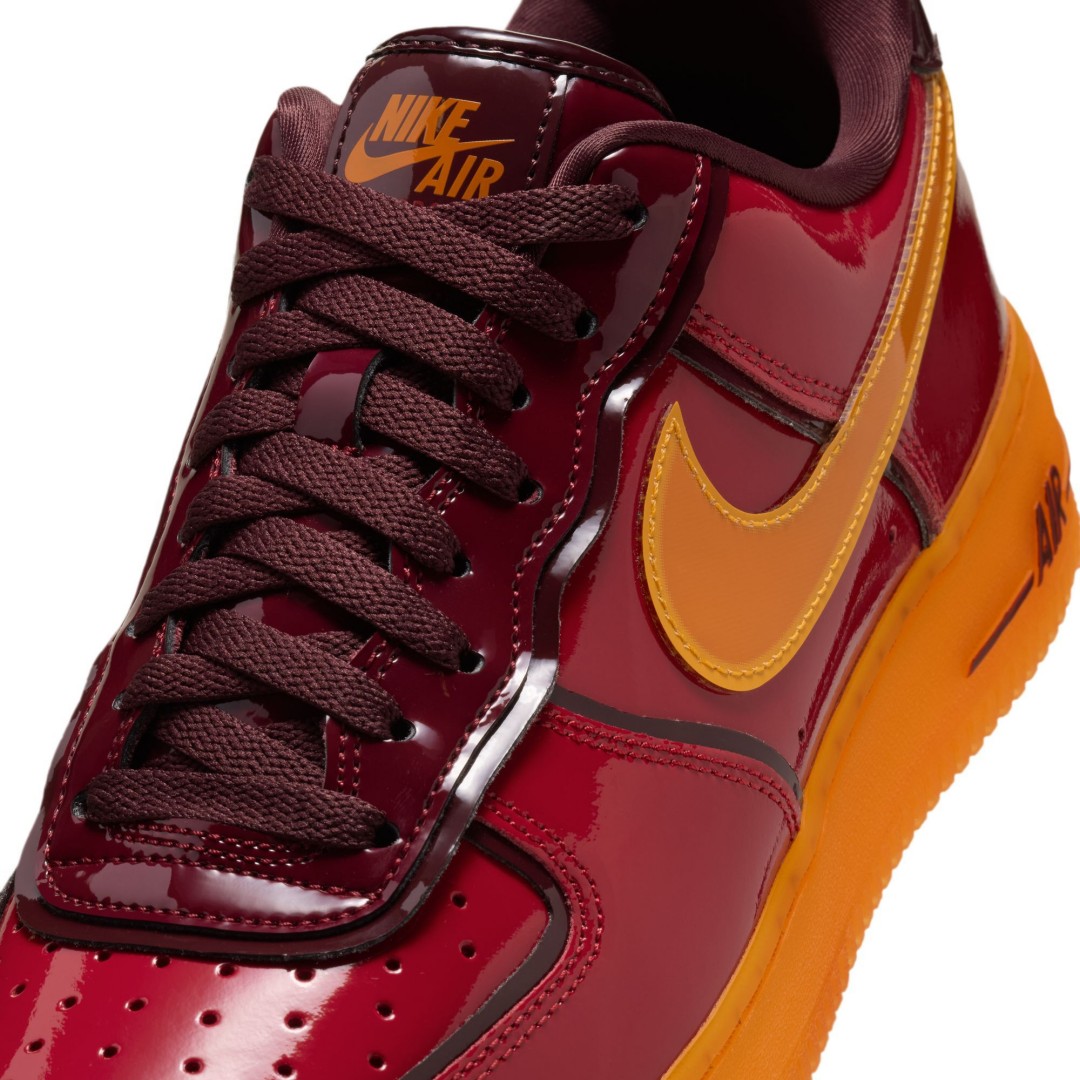 【2026年 11/2 発売予定】NIKE AIR FORCE 1 07 LOW “Gym Red/Team Red/Burgundy Crush” (ナイキ エア フォース ロー “レッド/バーガンディ”) [IX8058-687]