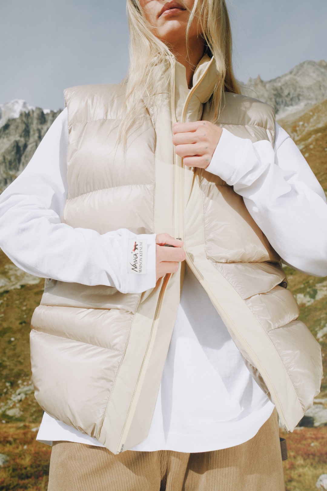 NANGA × MAISON KITSUNÉとの山と都市をつなぐコラボレーションコレクションが2026年 10/27 発表 (ナンガ メゾン キツネ)
