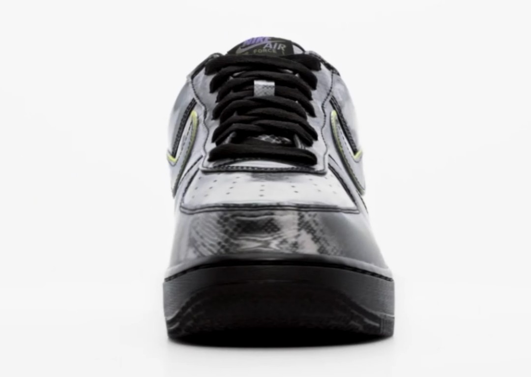 【2026年末 発売予定】Kobe Bryant × NIKE AIR FORCE 1 LOW PROTRO “Lenticular Snakeskin” (コービー・ブライアント ナイキ エア フォース ロー プロトロ “レンチキュラー スネークスキン”) [IV4920-001]