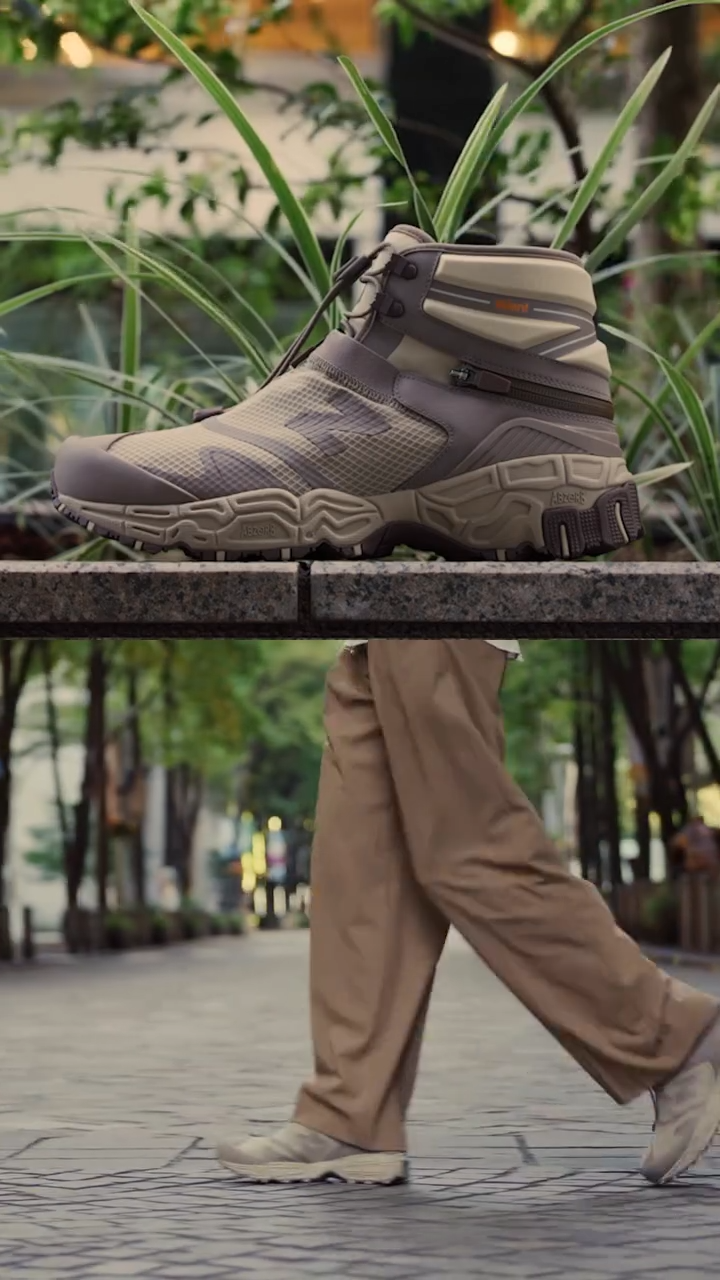 【2026年 10/24 & 10/30 発売】TOKYO DESIGN STUDIO New Balance NIOBIUM CONCEPT 1 “Light Brown/Triple Black” (ニューバランス)