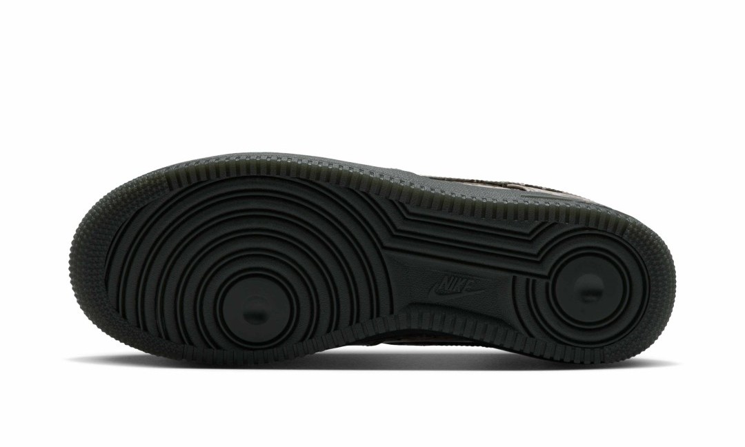 【2026年 10/21 発売】NIKE AIR FORCE 1 RETRO LOW “Camo/Fossil/Rough Green” (ナイキ エア フォース 1 レトロ ロー “カモ/フォッシル/ラフグリーン”) [IV4885-900/IV4885-901]