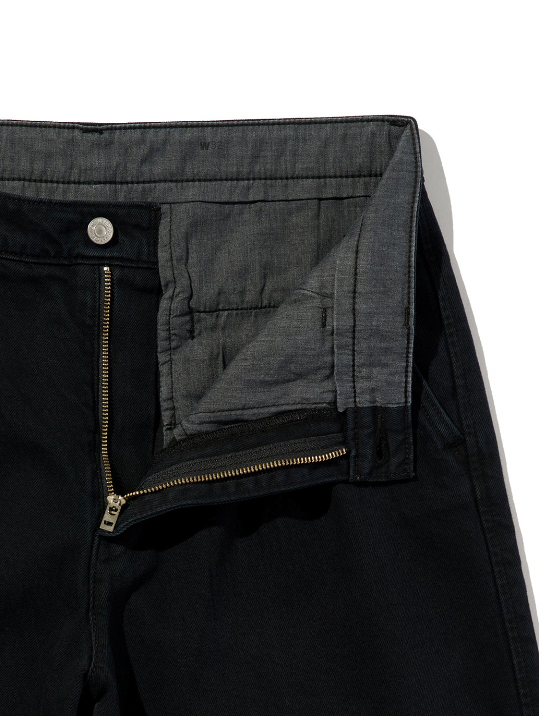 Levi’s “PREMIUM BLACK COLLECTION” 2026 AW 2nd Deliveryが10/15 19:30 & 10/16 & 10/23 発売 (リーバイス “プレミアム ブラック コレクション”)