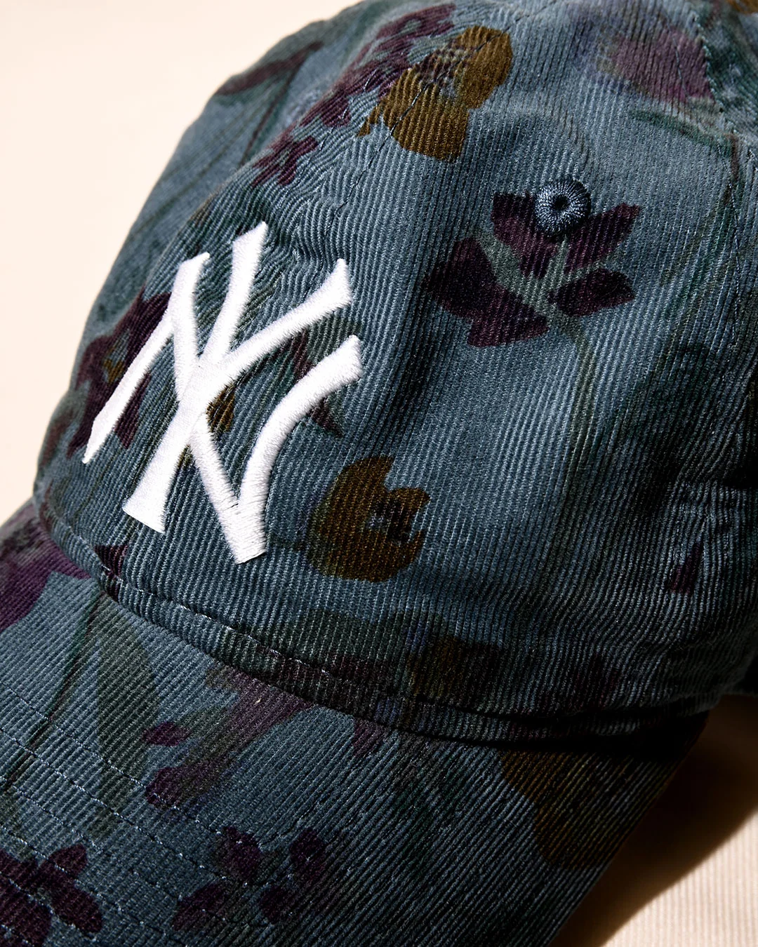 花々の彩りや植物の繊細な表情を落とし込んだ HOMEGAME CUSTOM NEW ERA 59FIFTY “THE BOTANICAL PARK” (ホームゲーム カスタム ニューエラ)