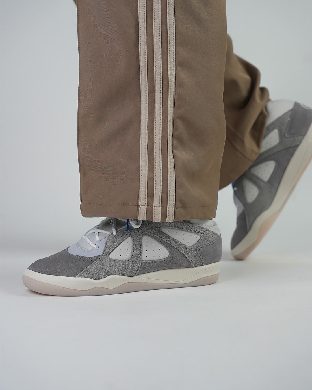【2026年 11/8 発売予定】BAD BUNNY × adidas Originals BadBo 1.0 & 1.1 (バッドバニー アディダス オリジナルス) [LC5290/LM5057]