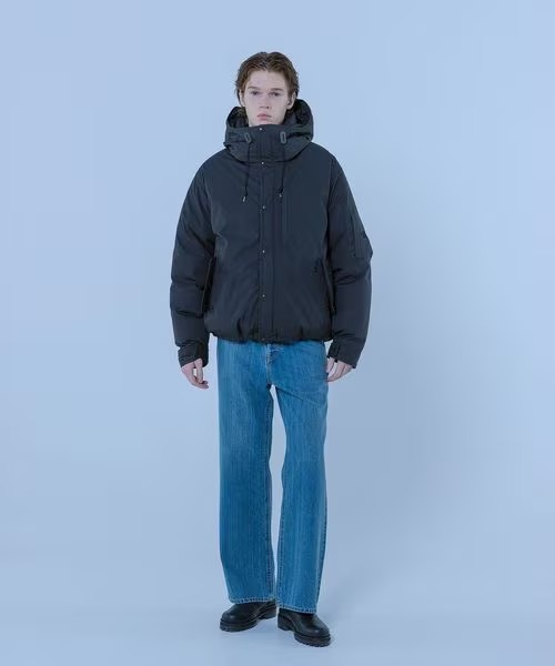 monkey time for THE NORTH FACE PURPLE LABEL “65/35 Short Down